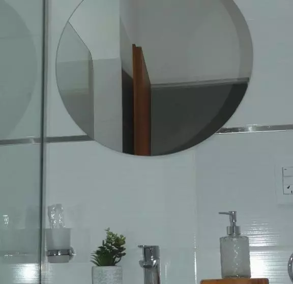 Departamentos Fleming, Luminosos P Hasta 4 Personas