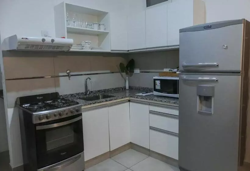 Departamentos Fleming, Luminosos P Hasta 4 Personas