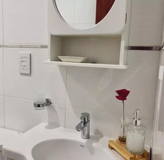 Departamentos Fleming, Luminosos P Hasta 4 Personas