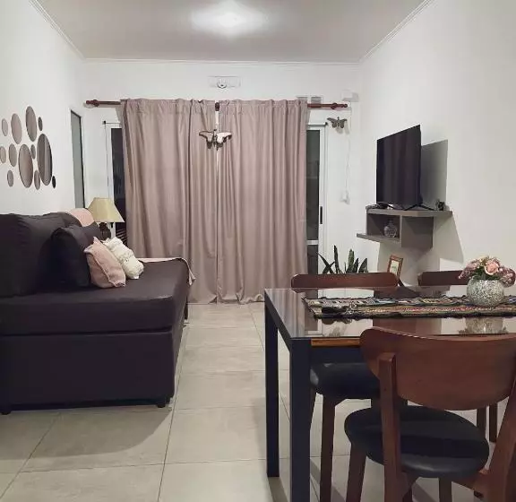 Departamentos Fleming, Luminosos P Hasta 4 Personas