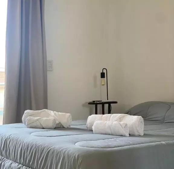 Departamentos Fleming, Luminosos P Hasta 4 Personas