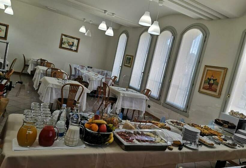 Отель San Giuliano