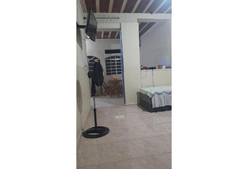 پانسیون Cantinho E Sossego N 3