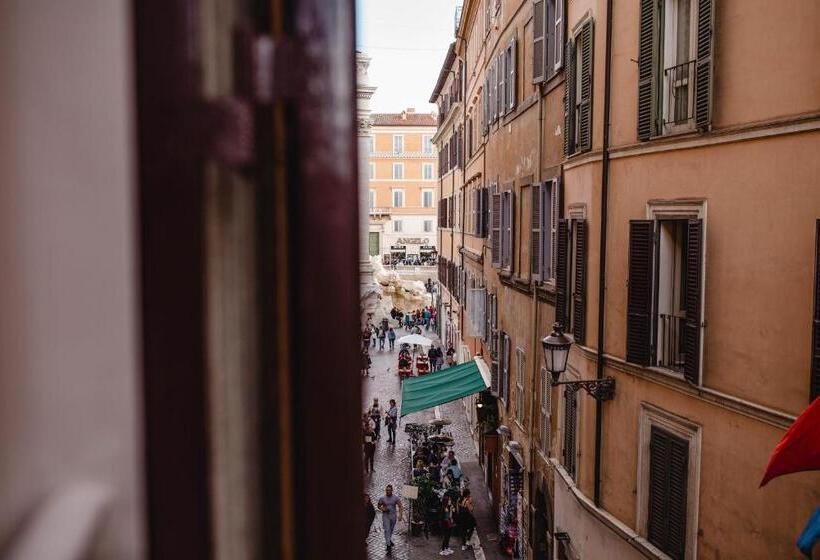 پانسیون Delfini Trevi House