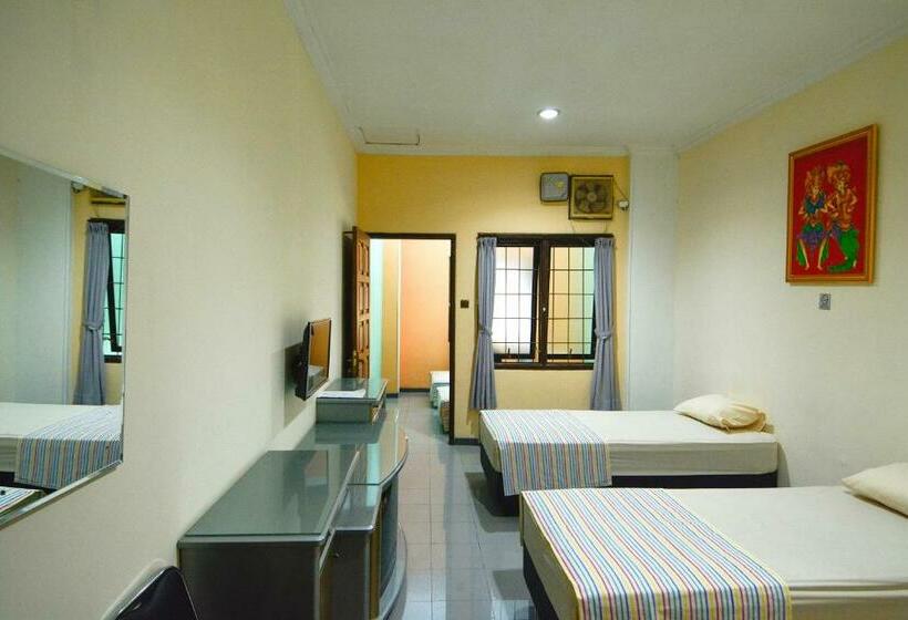 بنسيون Ec Pondokan