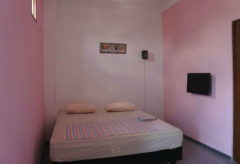 بنسيون Ec Pondokan