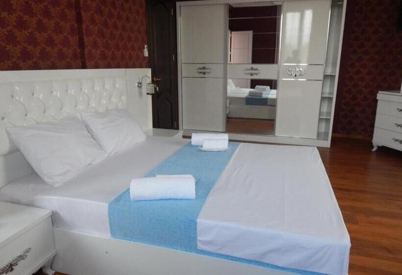 پانسیون Nani S Sweet Home