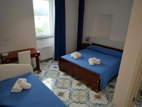 פנסיון O Guarracino Rooms