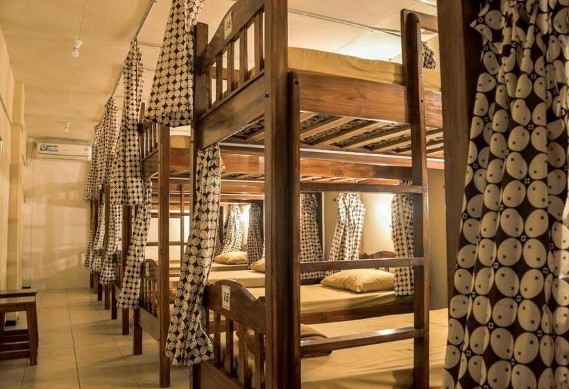 Albergue Rumah Larasati