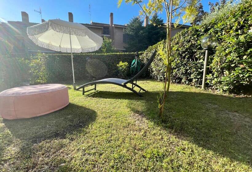 تختخواب و صبحانه Alloro Marino