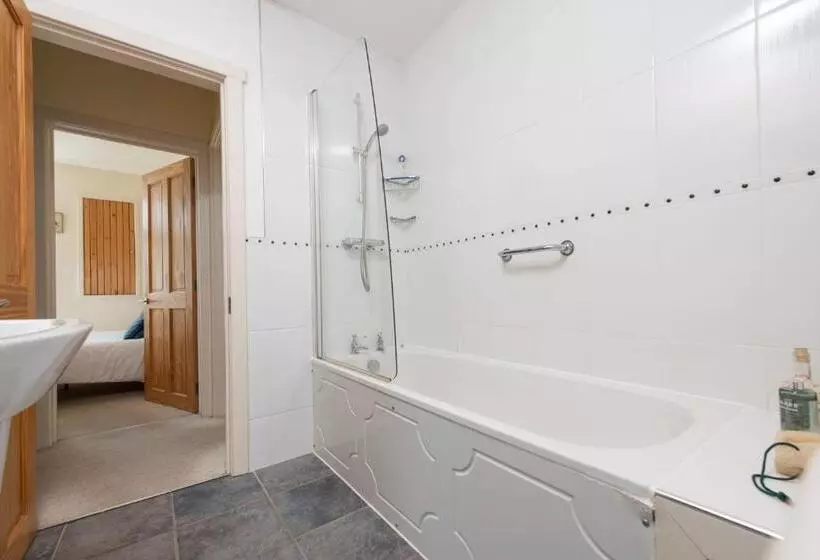 Cormorant Views, Marazion