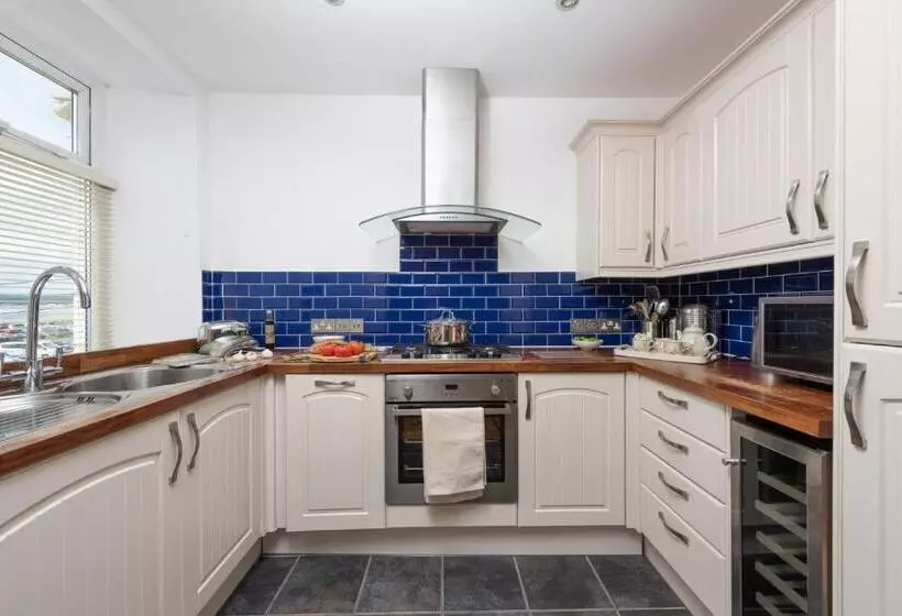 Cormorant Views, Marazion