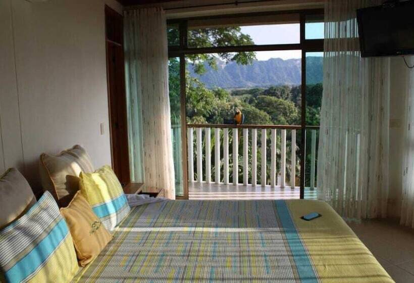 هتل Campestre Cerro Dorado