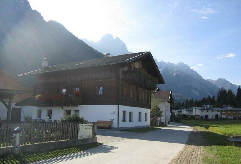בית מלון כפרי Ferienwohnungen Monika Unterluggauer