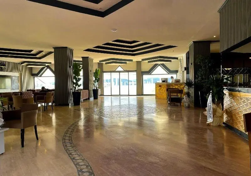 ホテル Roseira Beach Resort