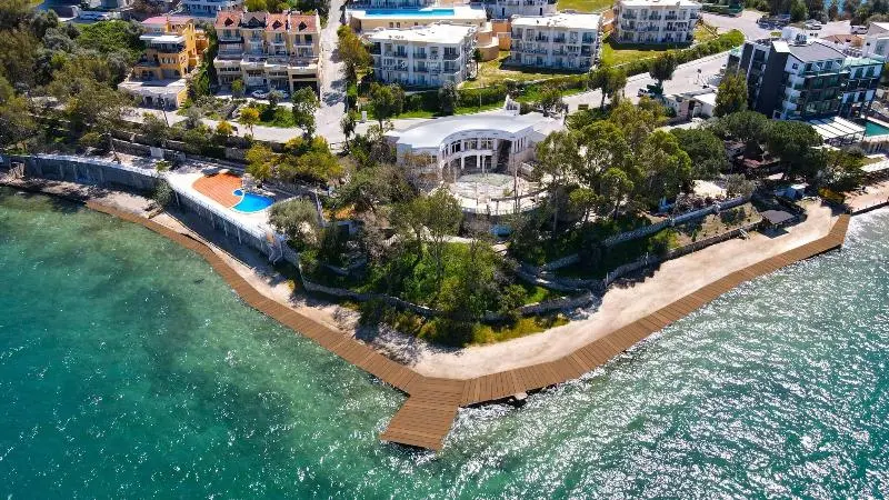 ホテル Roseira Beach Resort