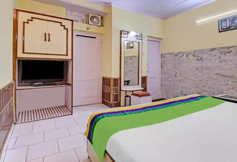 ホテル Treebo Greenland, Mall Road