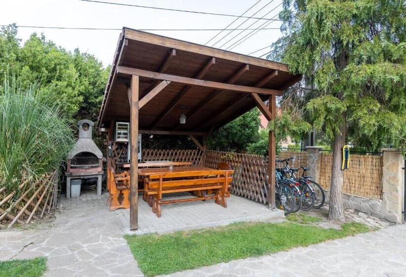 膳宿费 Adél Vendégház