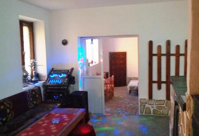 ペンション Guesthouse Classic