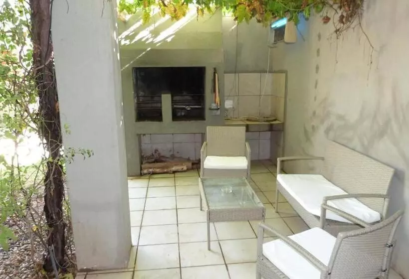 Majatalo Hannah S Haven