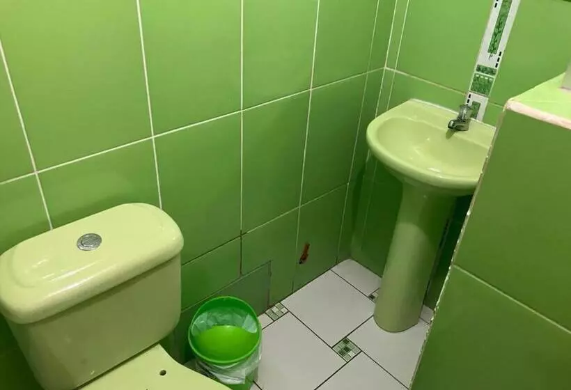 پانسیون Hostal El Rancho