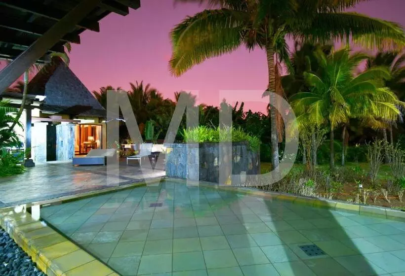 Villa Corallia, Tropical Villa