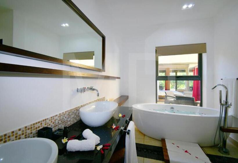 Villa Corallia, Tropical Villa