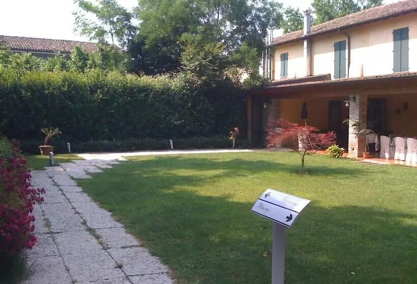 تختخواب و صبحانه Albergo Dimora Storica Antica Hostelleria