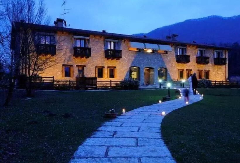 Ai Cadelach Hotel Giulia