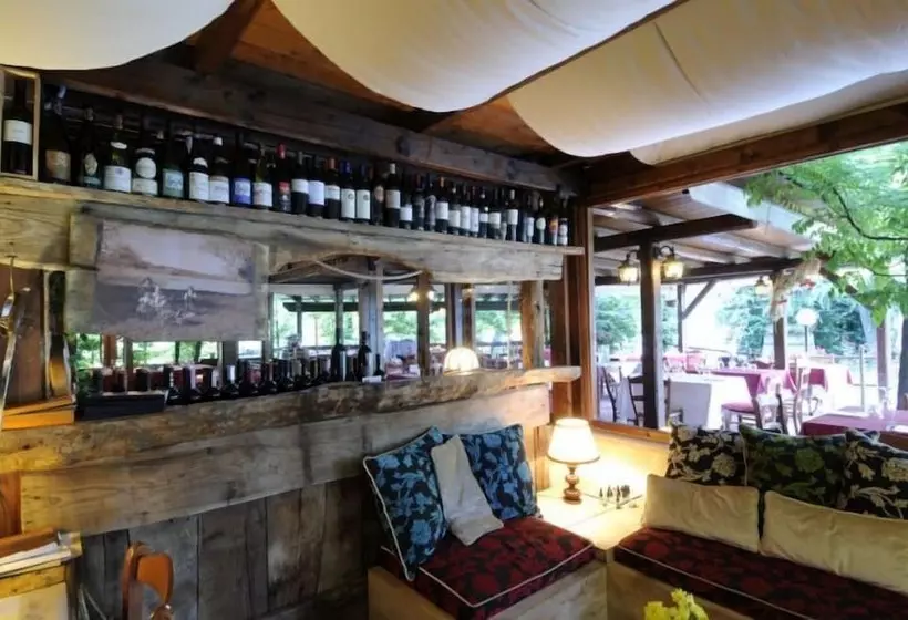 Ai Cadelach Hotel Giulia