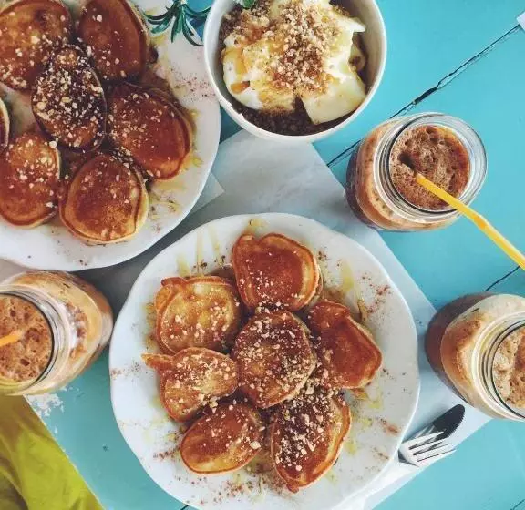 Отель Avra Budget Beach Rooms