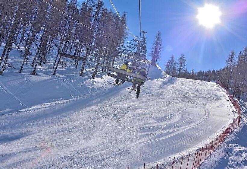 בית מלון כפרי Clari