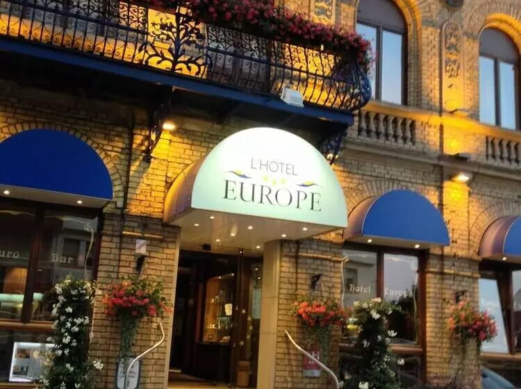 هتل Europe