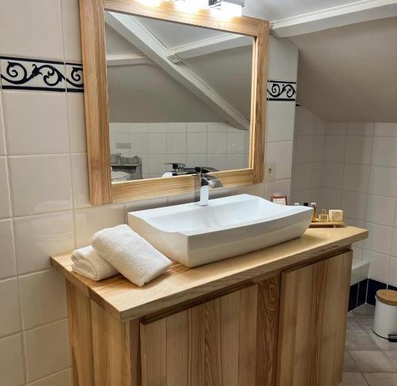 בית מלון כפרי Hôtel Les Vieilles Tours Rocamadour