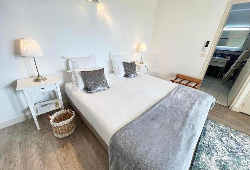 בית מלון כפרי Hôtel Les Vieilles Tours Rocamadour