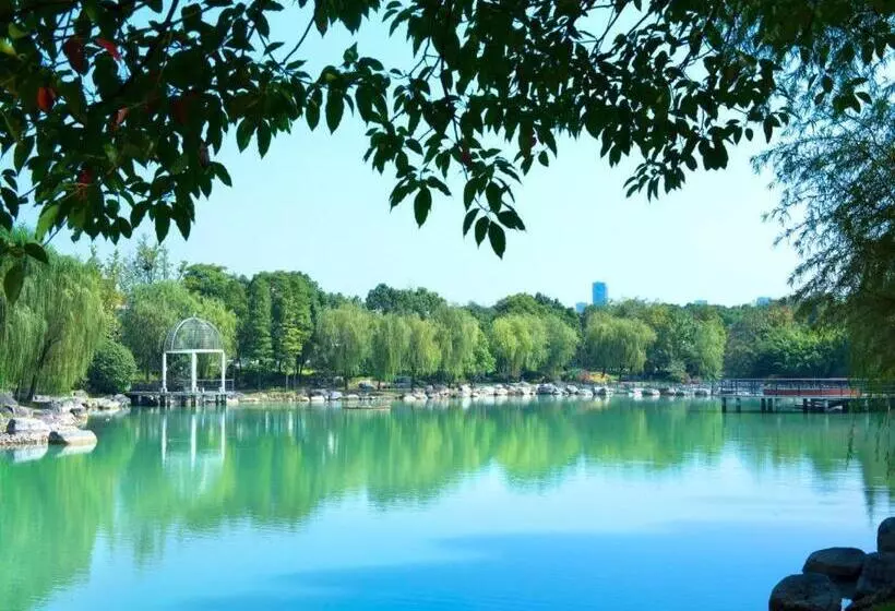 هتل Suzhou Jinji Lake Grand