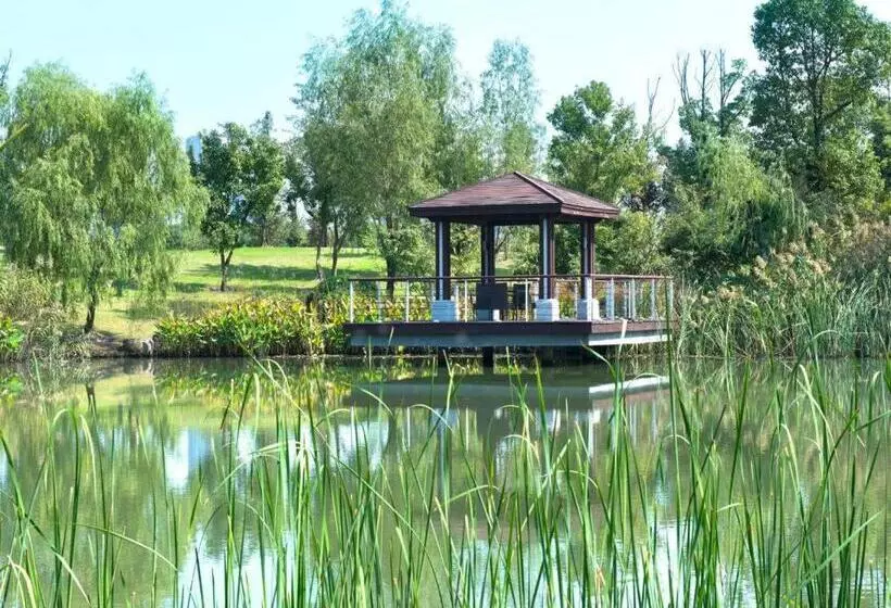 هتل Suzhou Jinji Lake Grand