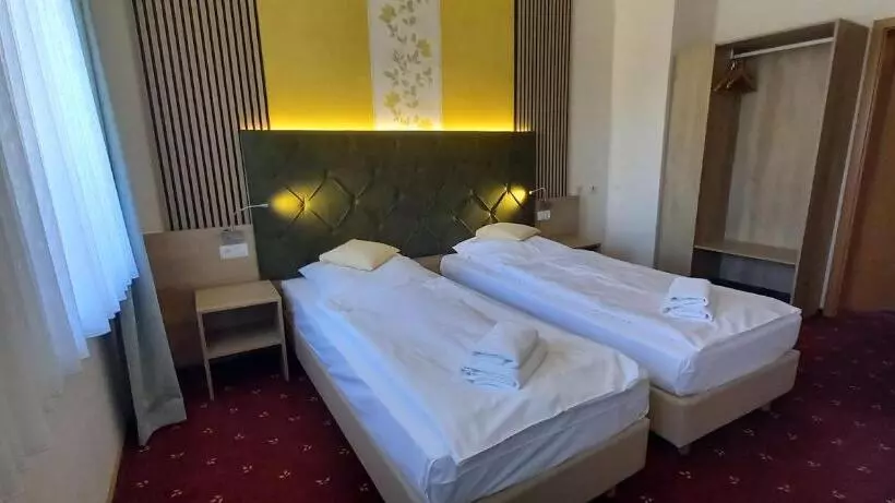 Kräuterhotel & Restaurant Heidejäger