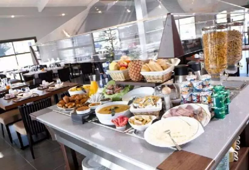 Hotelli Relais Akena La Brede