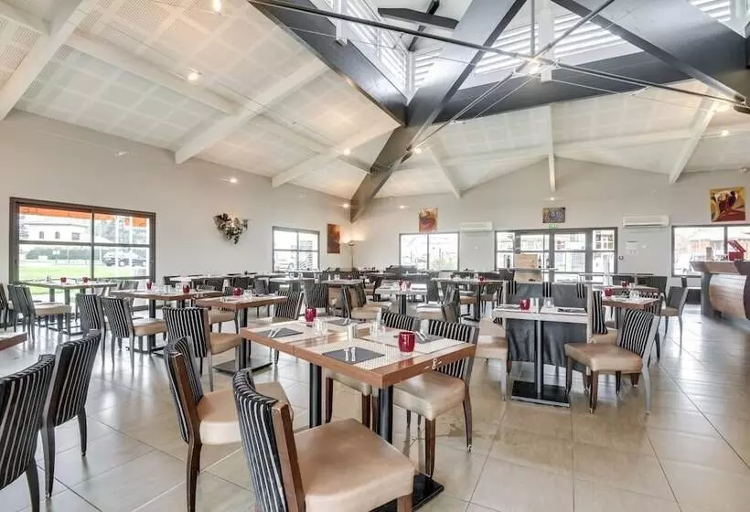 Hotelli Relais Akena La Brede