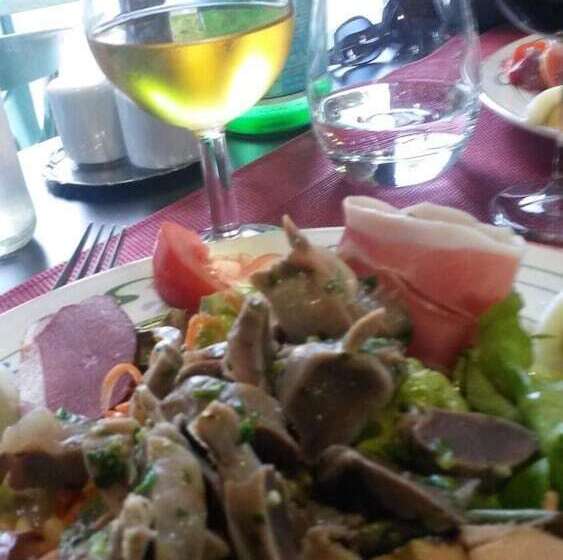 Отель Relais Akena La Brede