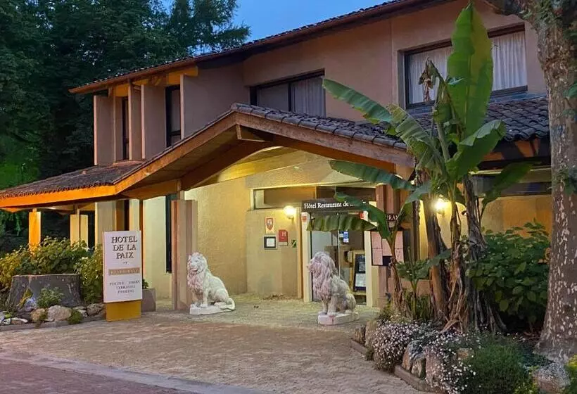 Отель Restaurant De La Paix