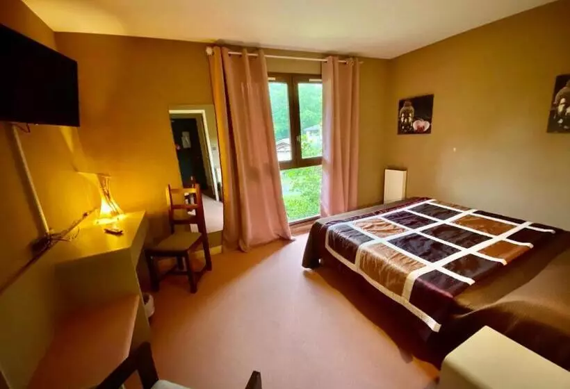 Отель Restaurant De La Paix