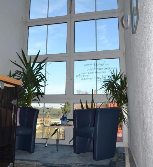 Отель & Restaurant Zur Linde