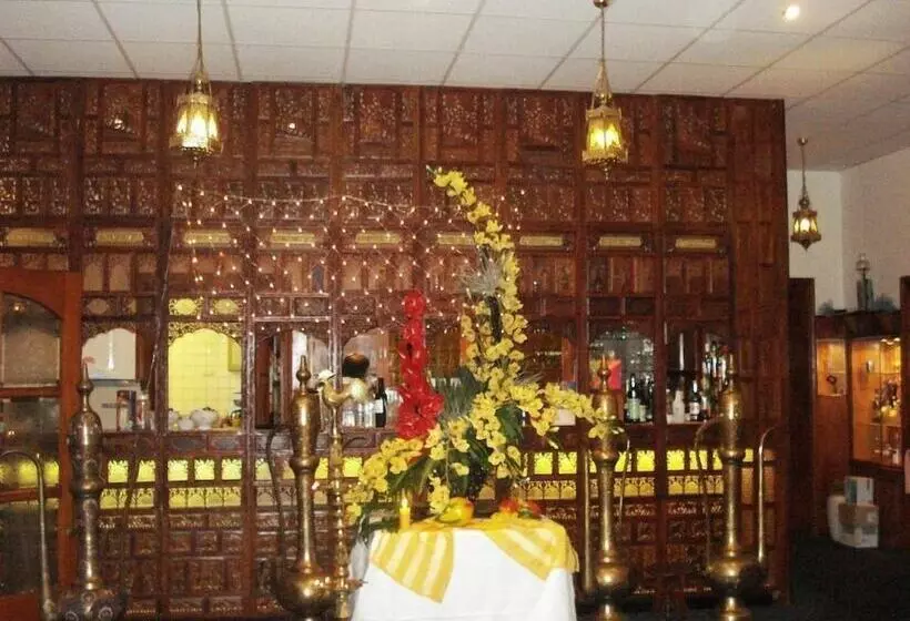 Отель Starkenburger Hof