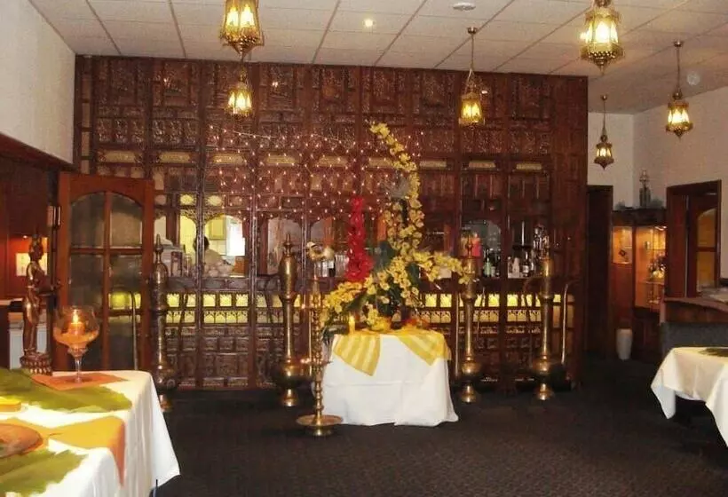 Отель Starkenburger Hof