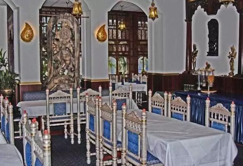 Отель Starkenburger Hof