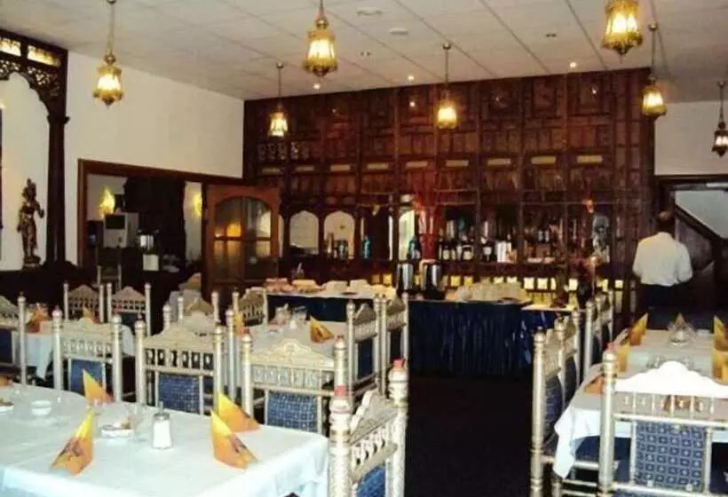 Отель Starkenburger Hof