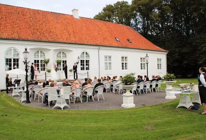 Hotel Store Restrup Slots