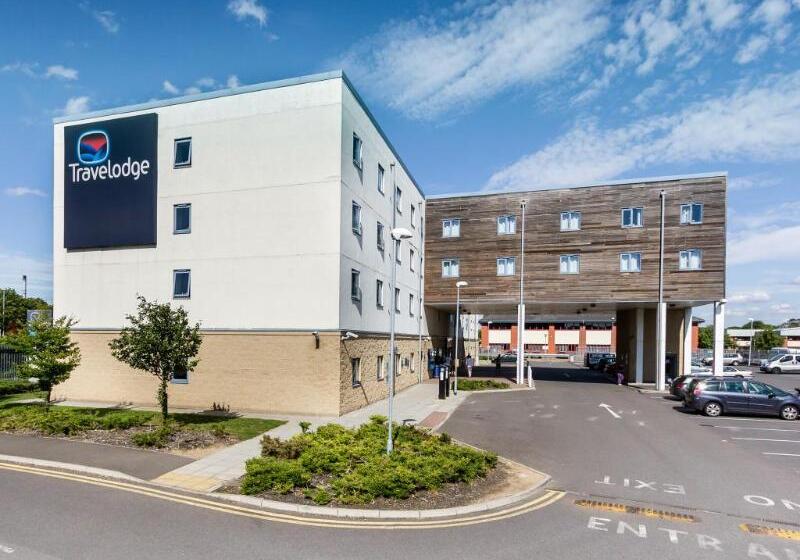 فندق Travelodge Sunbury M3